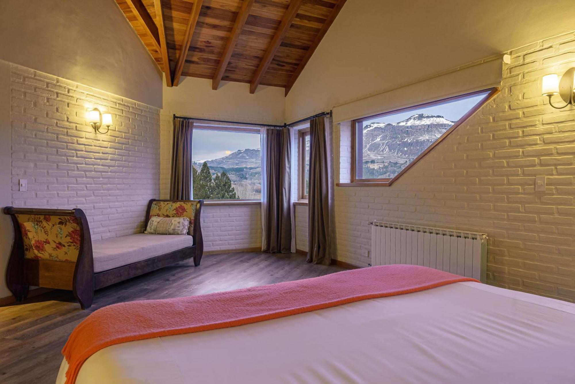 Hotel Casona Del Alto San Martín de los Andes Exterior foto